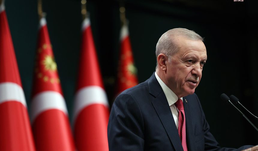 Cumhurbaşkanı Erdoğan'dan LGS'ye girecek öğrencilere mesaj: Tüm eğitim camiamıza hayırlı olmasını diliyorum