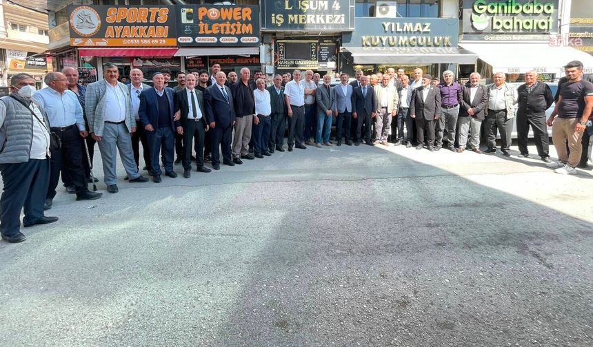 MHP Van İl Başkanlığında 250 kişiye rozet takıldı