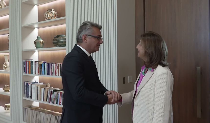 BM Genel Sekreteri Guterres'in Kıbrıs ziyareti öncesi Holguin, Erhürman ve Hristodulidis ile görüştü