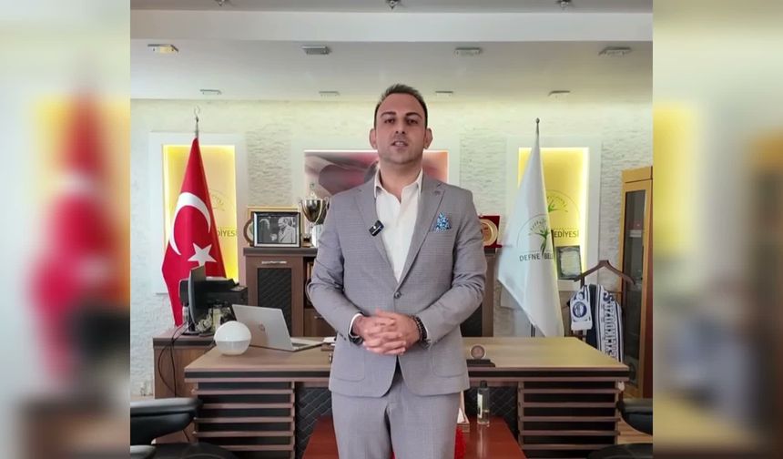 Defne Belediye Başkanı Özgün CHP'den istifa ederek YENİ Parti'ye geçti