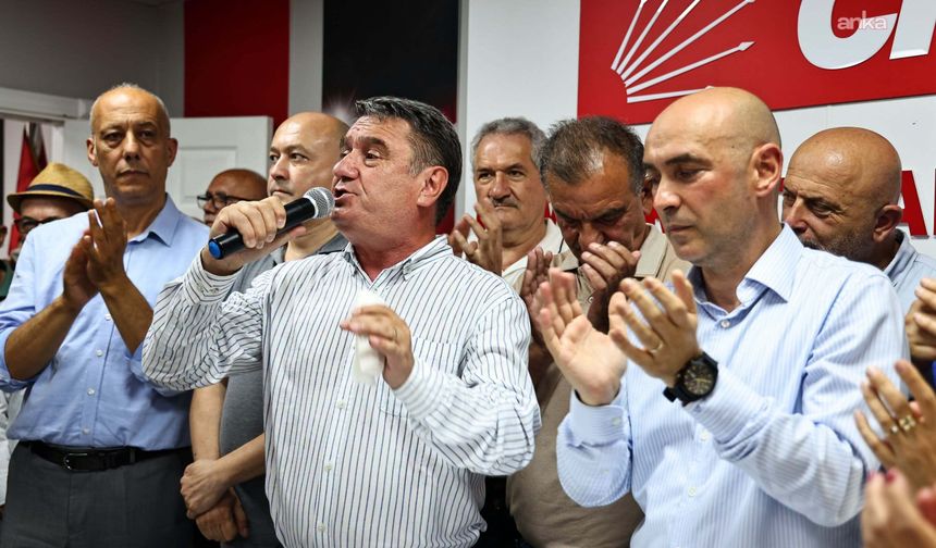 Zonguldak Belediye Başkanı Erdem ve 16 meclis üyesi CHP'den istifa ederek YENİ Parti'ye katıldı