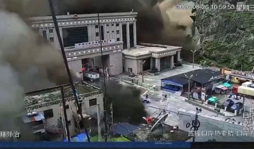Çin-Nepal sınırında felaket: Yüzlerce kişi kayıp