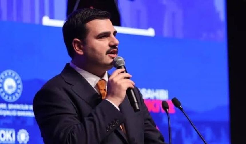 Fatma Betül Sayan Kaya, AK Parti’den ihraç edildi
