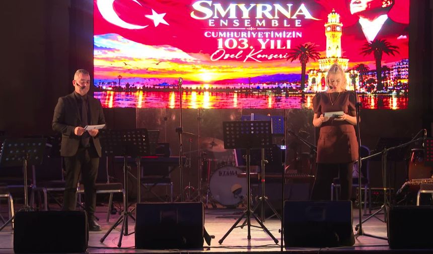 İzmir'de Cumhuriyet Bayramı coşkusu Smyrna Ensemble konseriyle başladı