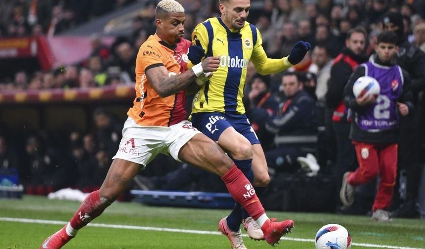 Galatasaray-Fenerbahçe derbisinde nefesler tutuldu!