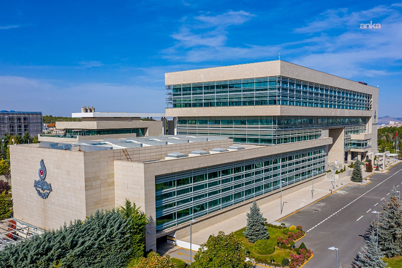 AYM: Tutuklunun sigarasız odaya geçme talebinin reddi hak ihlali