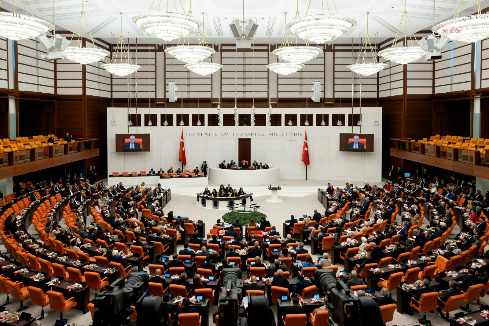 TBMM Genel Kurulu...CHP'nin işsizlik ödeneğine ilişkin araştırma önerisi AK Parti ile MHP'nin oylarıyla reddedildi