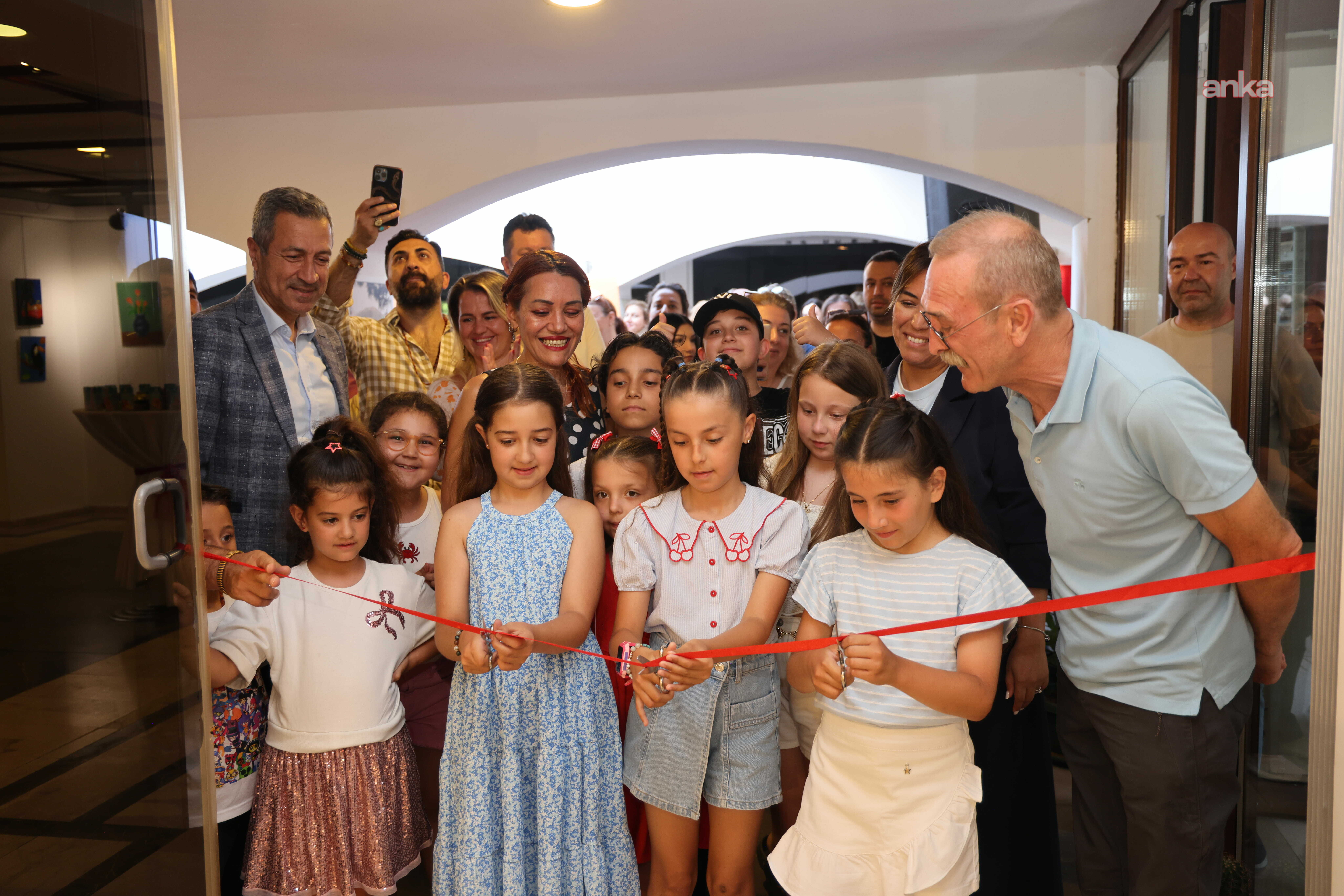 Marmaris Belediyesi Kültür ve Sanat Evi'nde yıl sonu etkinlikleri düzenlendi