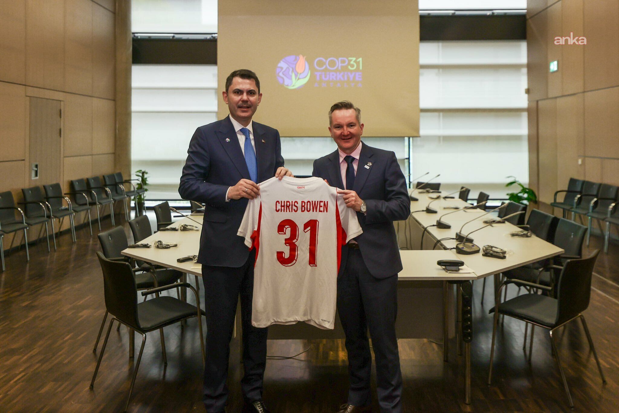 Murat Kurum, Avustralyalı Bakan Bowen ile görüştü