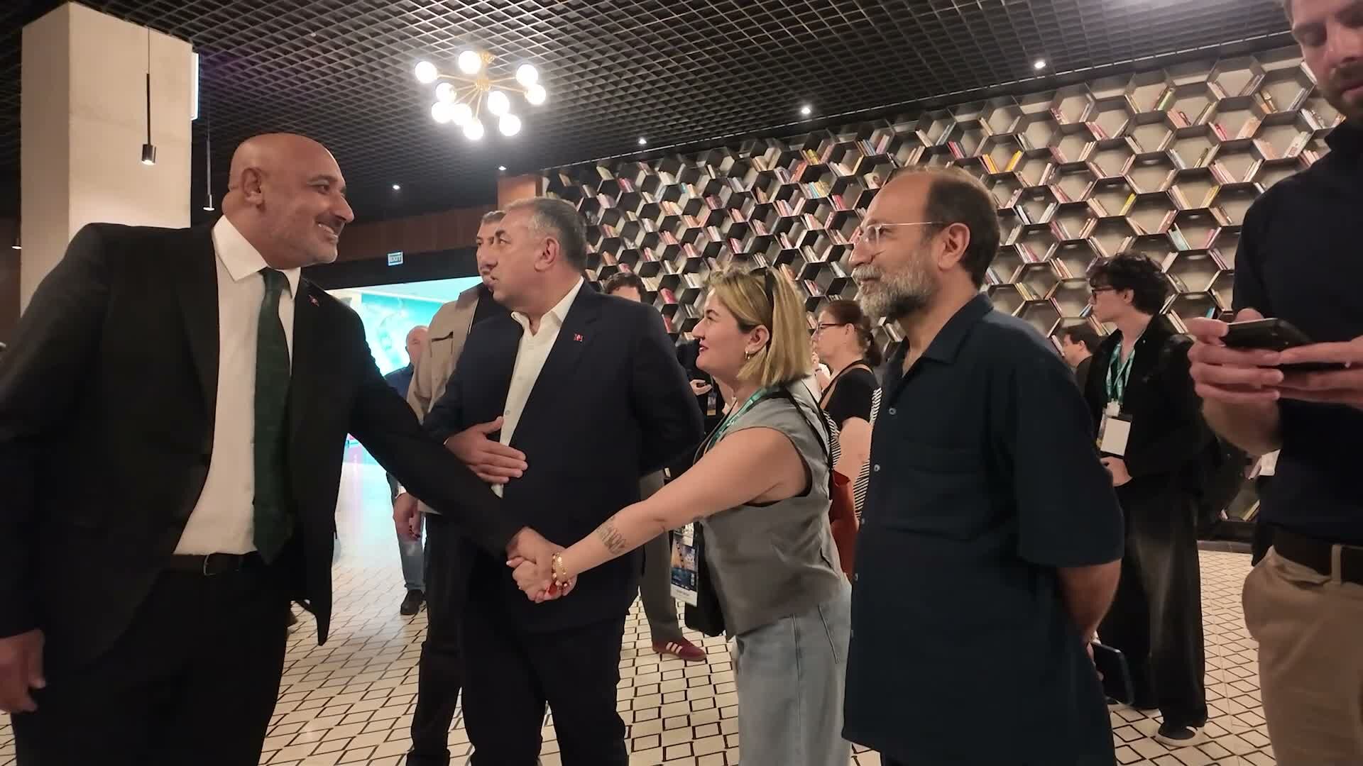 Altın Koza'da Asghar Farhadi'ye 'Yaşam Boyu Başarı Ödülü'