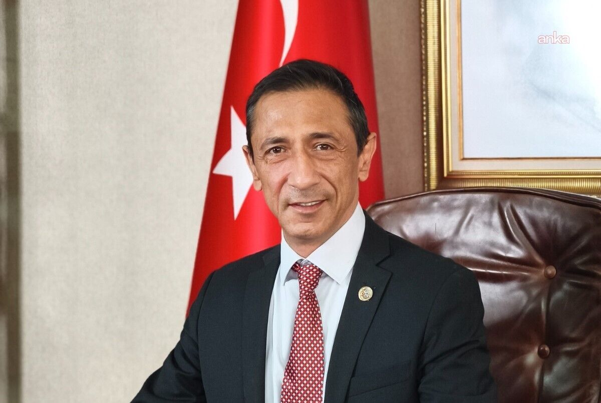 Eğitim Gücü Sen Genel Başkanı Oğuz Özat'tan öğretmenlere tanınan yer değiştirme hakkına ilişkin açıklama: Bugün beklediğimiz müjde geldi