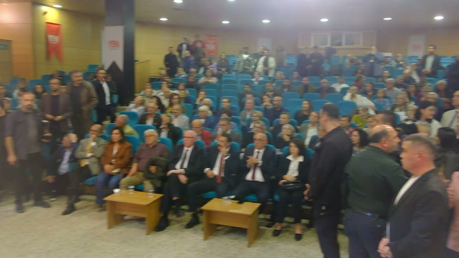 YENİ Parti Odunpazarı ön seçiminde partililer arasında arbede