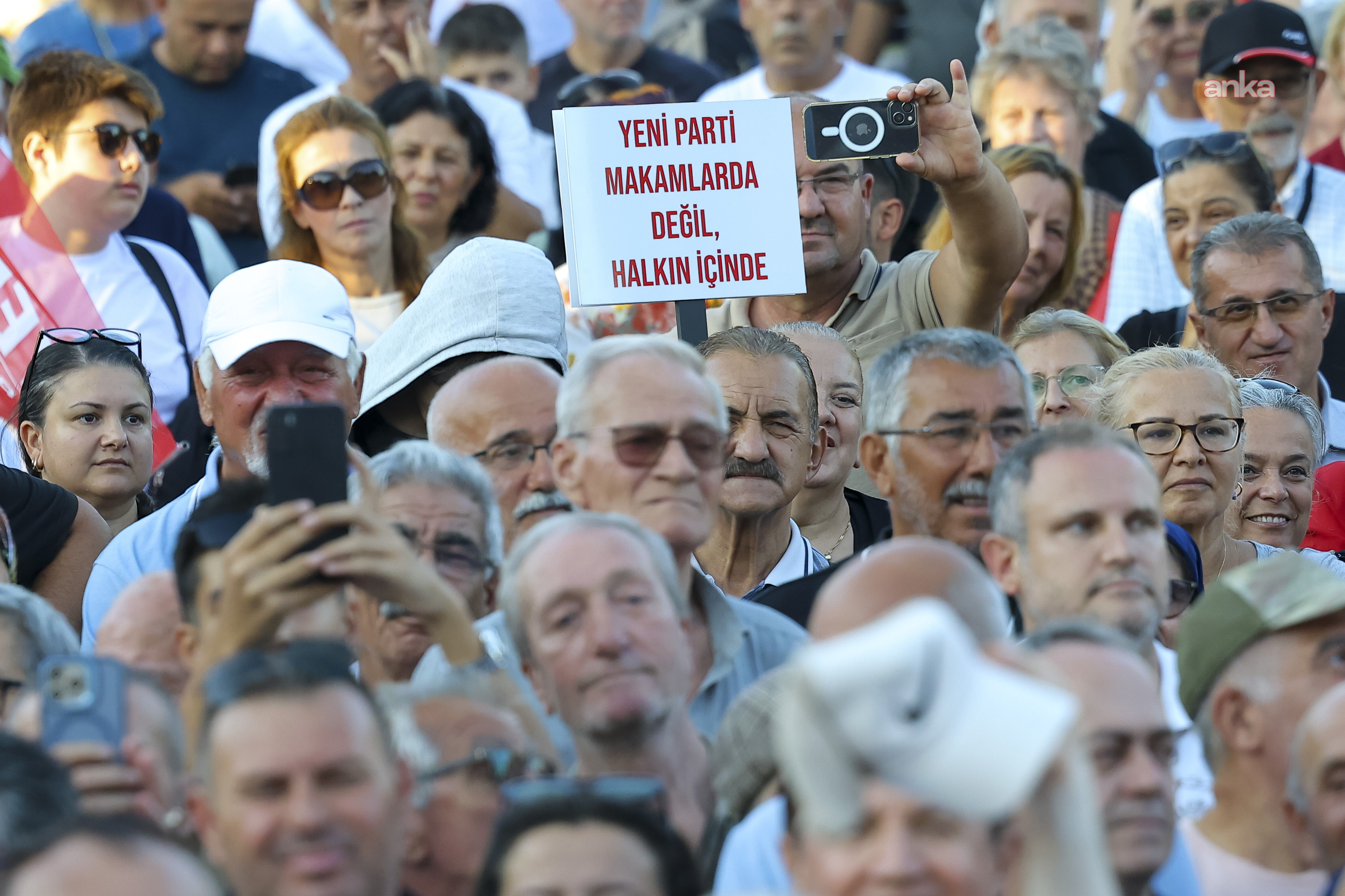 YENİ Parti'den yeni örgütlenme modeli: 'Siyaseti yurttaşa geri vereceğiz'