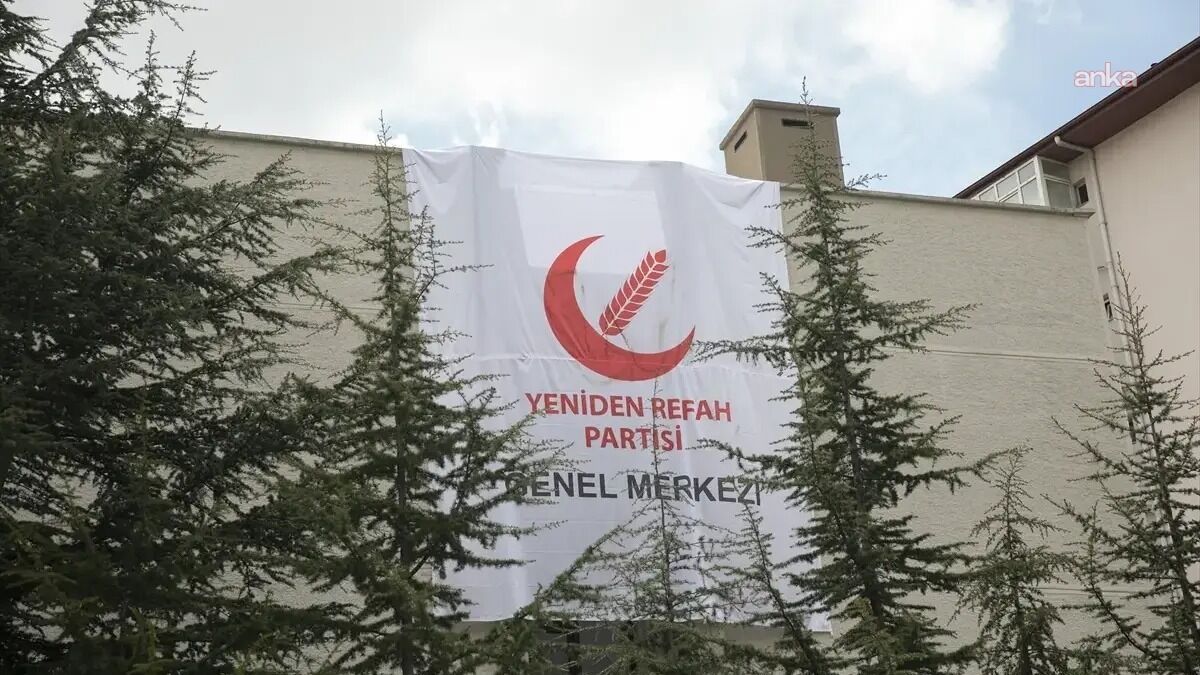 Yeniden Refah Partisi, Çankaya İlçe Başkanı Bekir Kaplan'ı ihraç etti