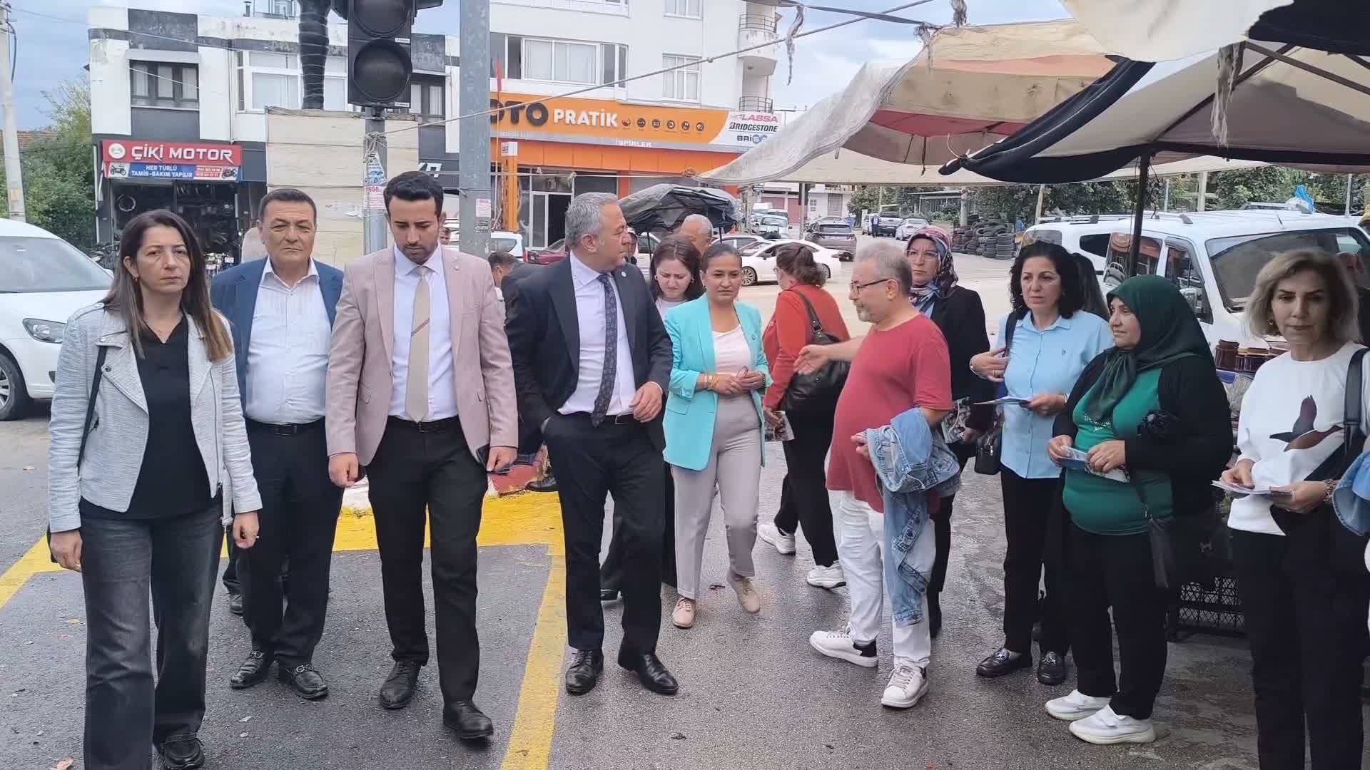 85 yaşında pazarda ürün satan kadın: 'Çalışmadığım zaman açım '