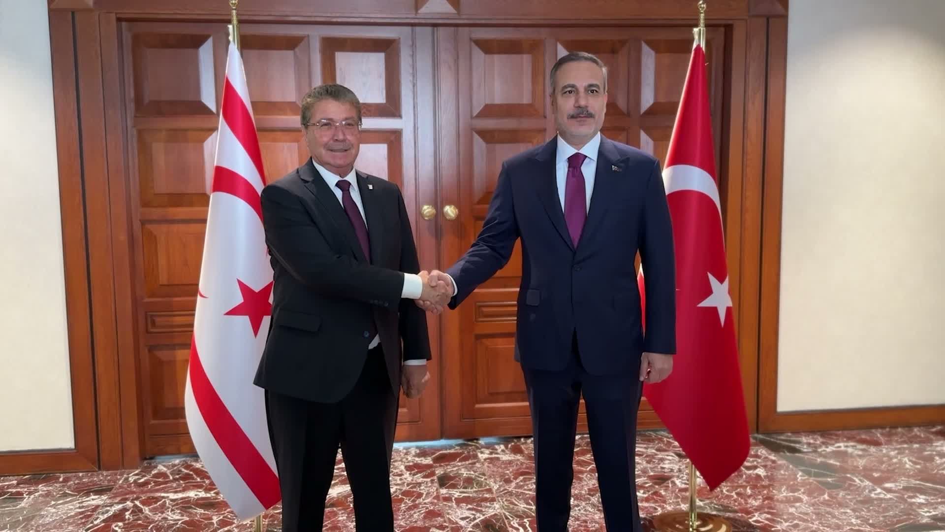 Dışişleri Bakanı Fidan, KKTC Başbakanı Üstel ile Ankara'da görüştü