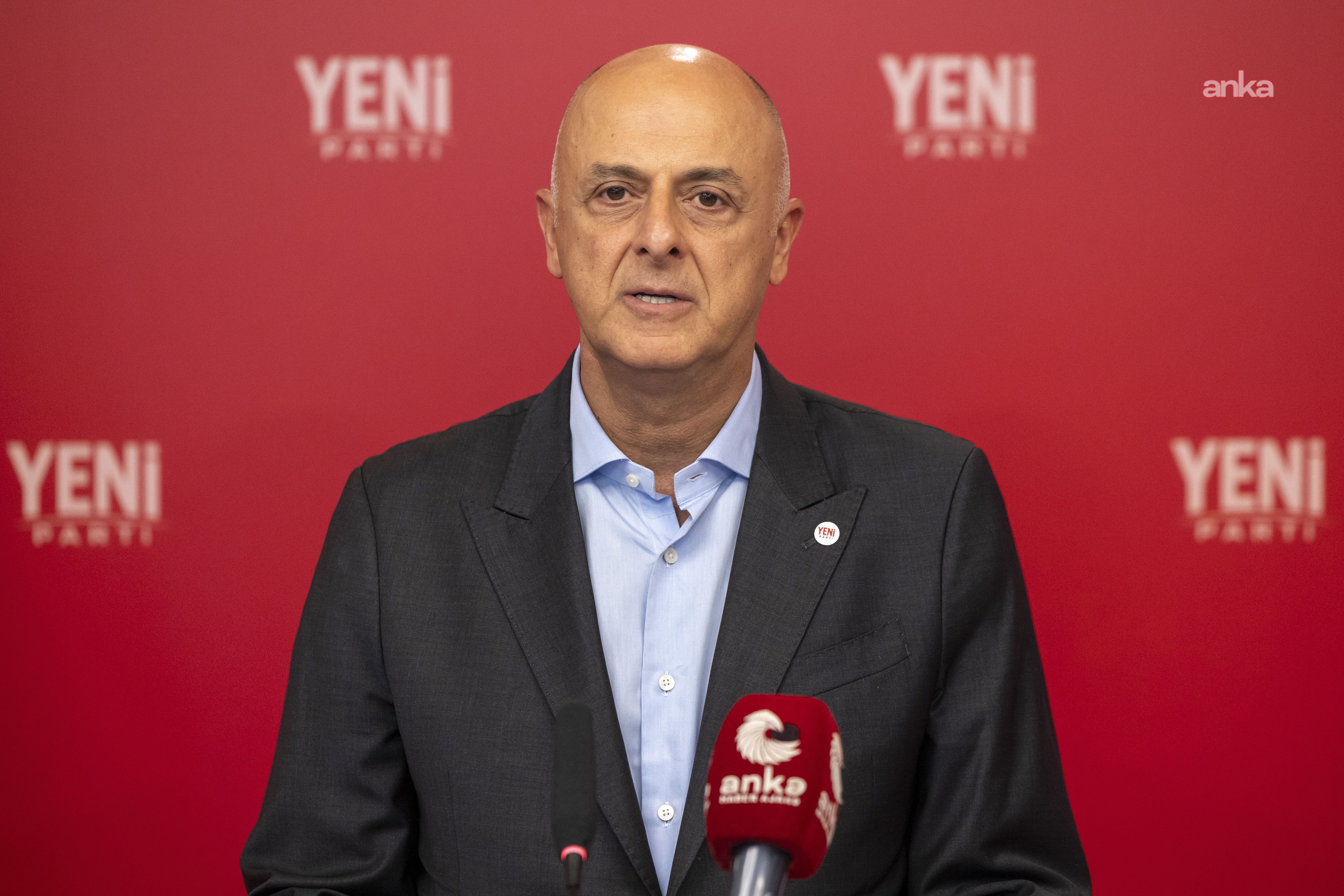YENİ Partili Ümit Özlale'den fon soruşturmasına ilişkin açıklama: Bir halka koptu diye zincirin geri kalanını unutturamazsınız